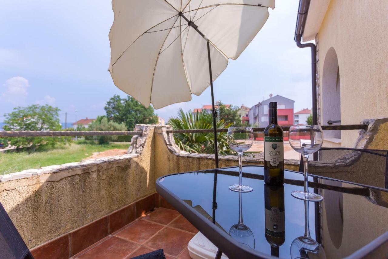 Apartments Tb Porat  Exterior photo